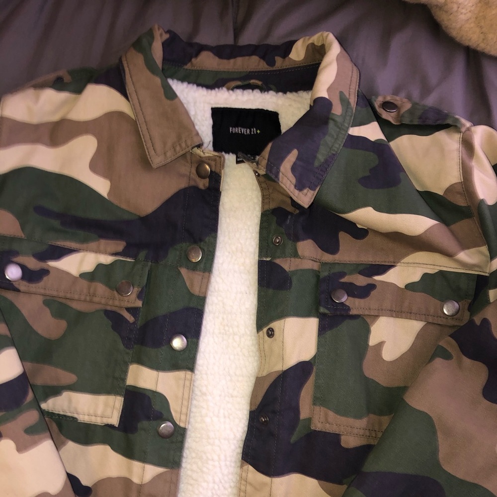 Army print jacket - Picture 2 of 2